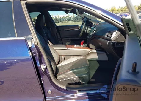 2017 Maserati Ghibli S z USA, uszkodzony, nr VIN ZAM57RSS7H1248705